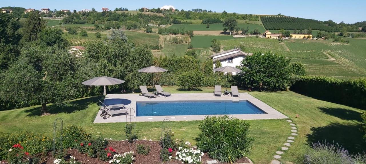 Bed and Breakfast Cascina Il Volo à Moncalvo Extérieur photo