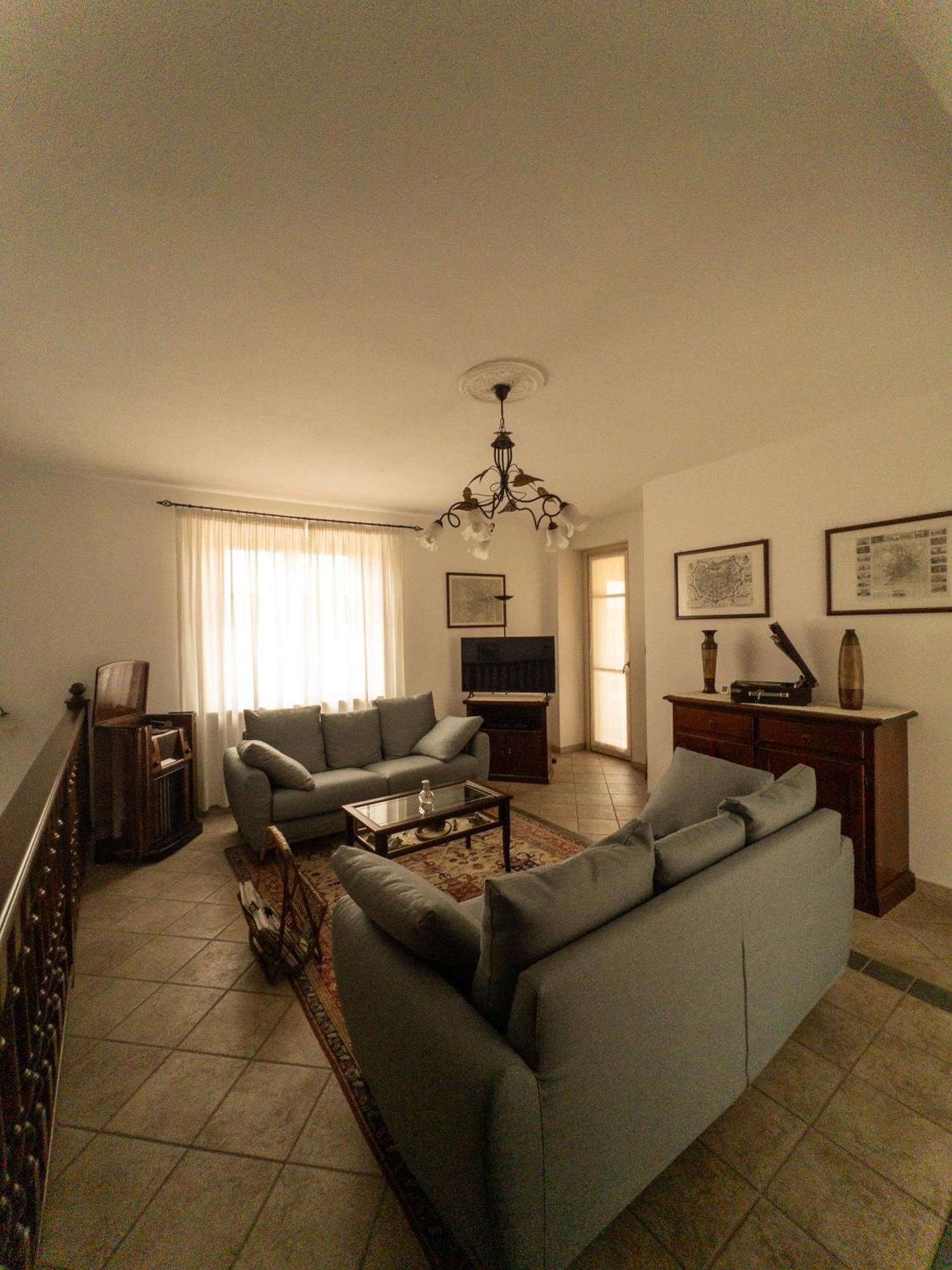 Bed and Breakfast Cascina Il Volo à Moncalvo Extérieur photo